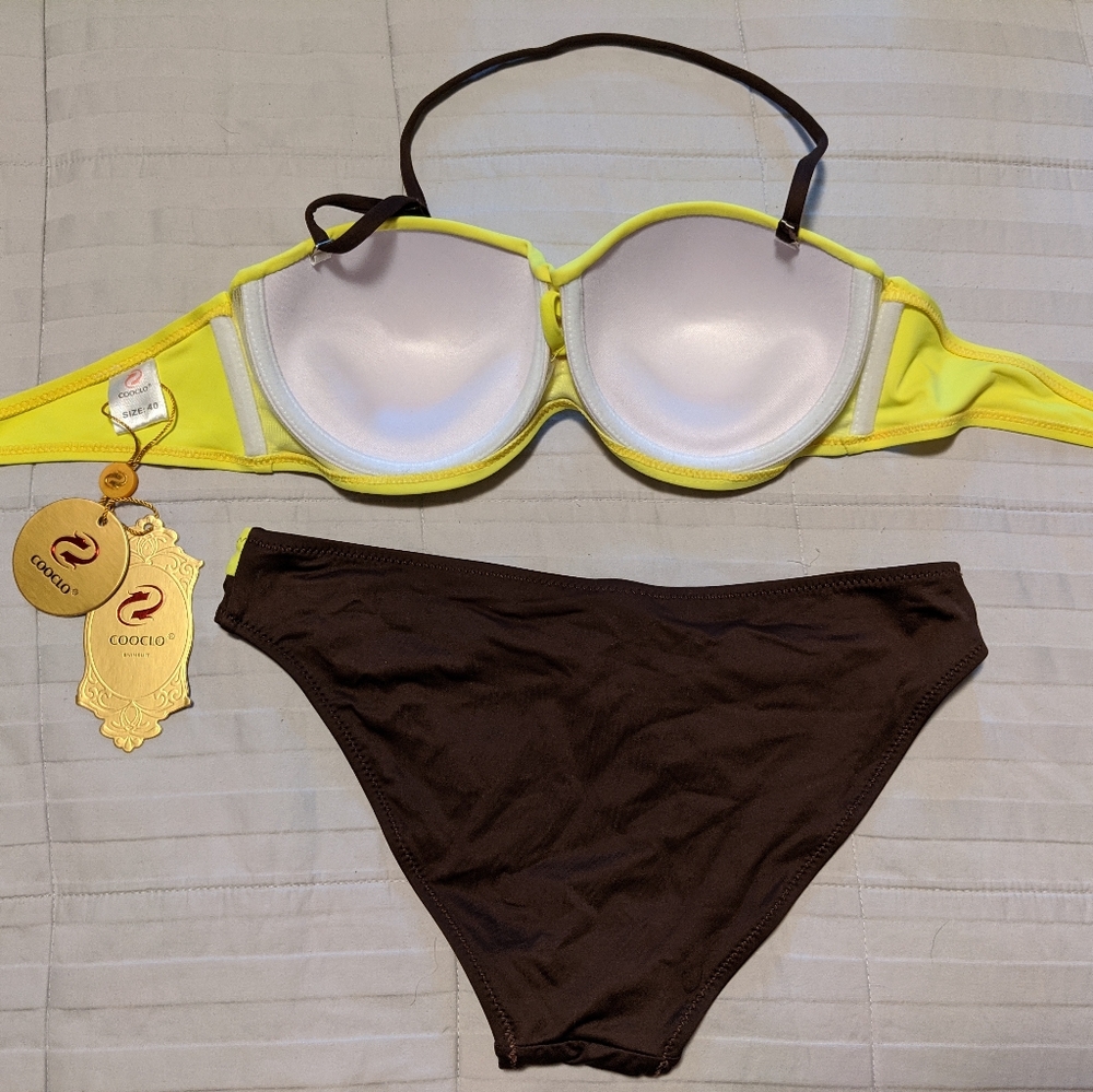 Push-Up Bikini - Picture 2 of 2